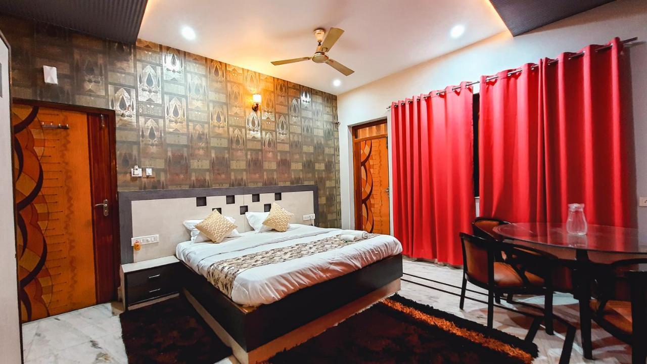 Hotel Rajyashree Palace Varanasi Exterior foto